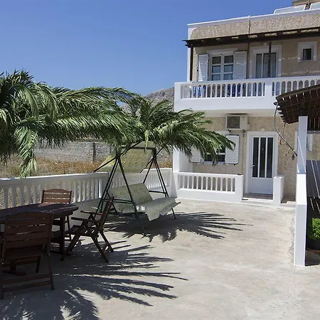 Breaq Santorini - Margarita Firostefani