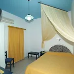 Margarita Hotel 2*