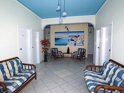 Hotel Breaq Santorini - Margarita