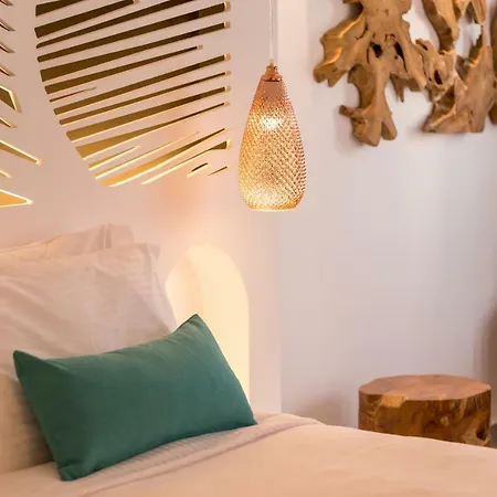 Otel Breaq Santorini - Margarita Firostefani