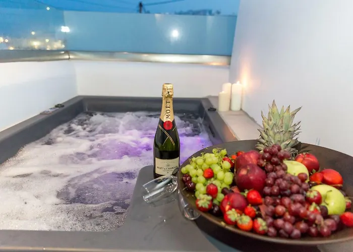 ホテル マルガリータ フィロステファニ