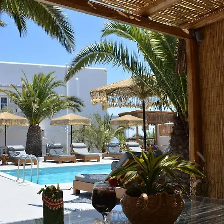 Hotel Margarita Firostefani