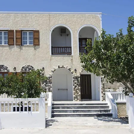 Hotel Breaq Santorini - Margarita Firostefani