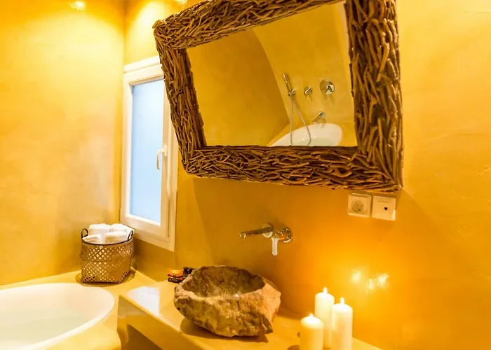 Отель Margarita 2*